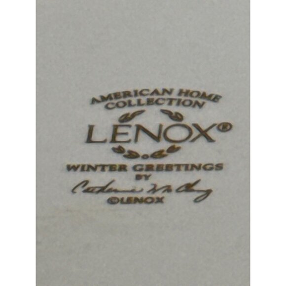 Lenox Winter Greetings Red Cardinal Cake Plate Fine China 11.5" Diameter FLAW - Picture 3 of 5